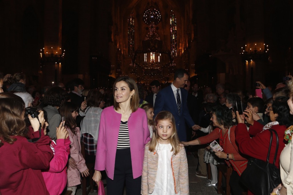 The Spanish Royal Family Attend Easter Mass in Palma de Mallorca – The ...