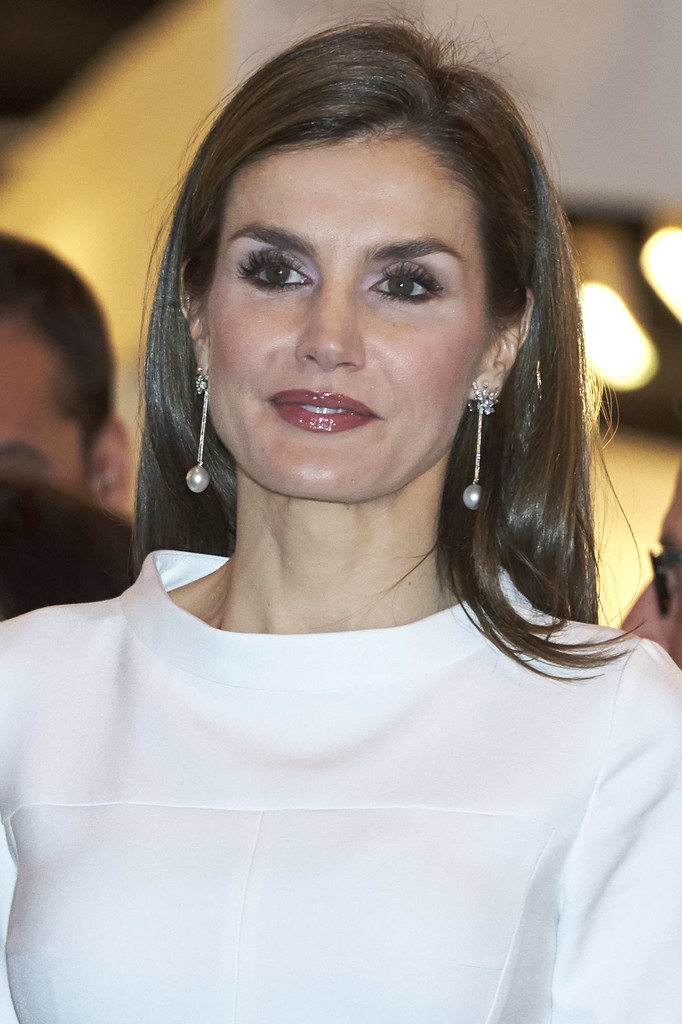 King Felipe, Queen Letizia, The President of Argentina and his wife ...